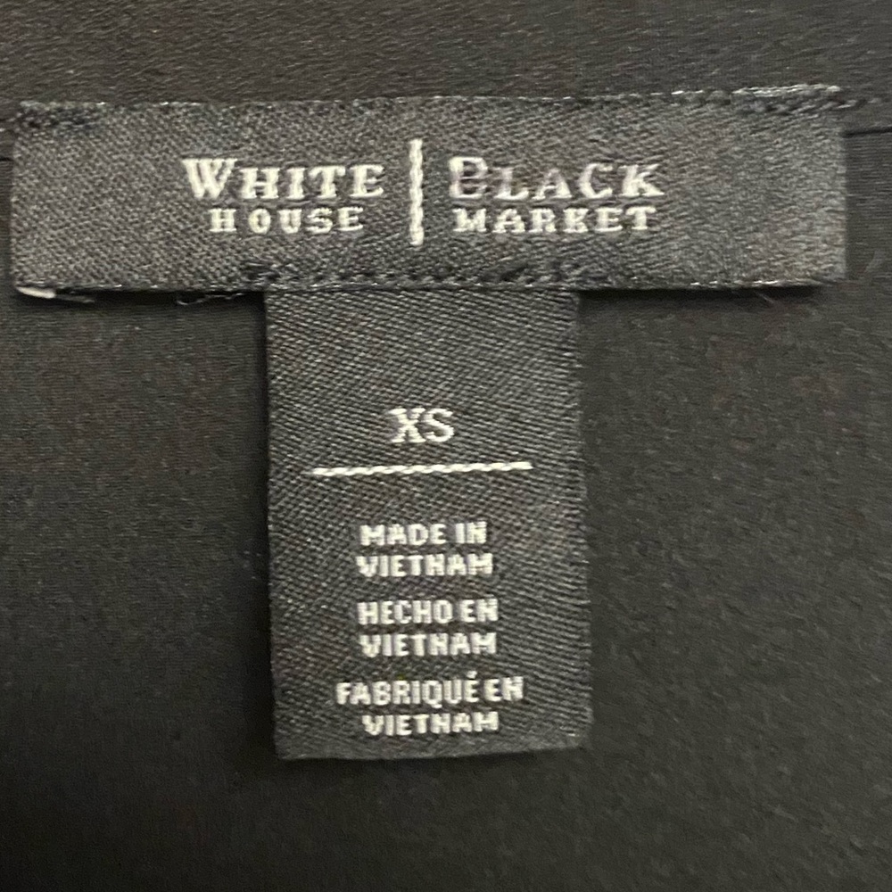 🚺 WHBM black blouse with gold buttons - Picture 4 of 5
